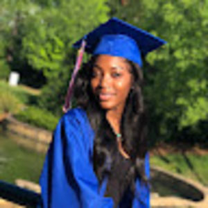 Meet your Posher, Naisha